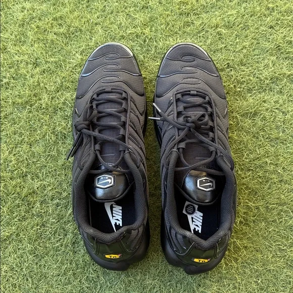 Nike Air Max Plus - Picture 4 of 5